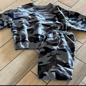VS PINK 2pc Camo Sweat Set